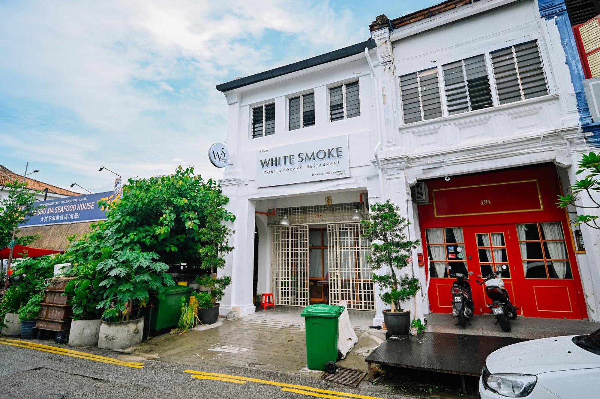 Swing & Pillows - Lebuh Victoria, Penang George Town Ngoại thất bức ảnh