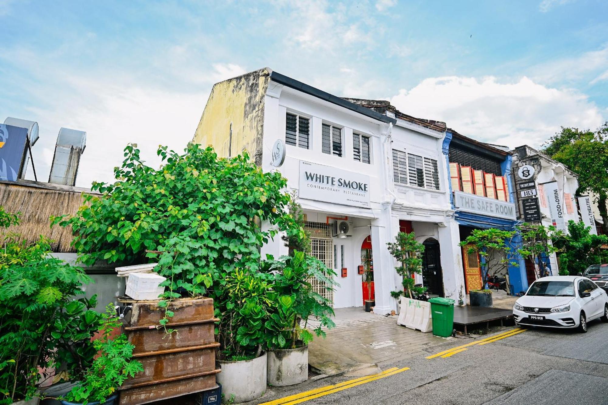 Swing & Pillows - Lebuh Victoria, Penang George Town Ngoại thất bức ảnh